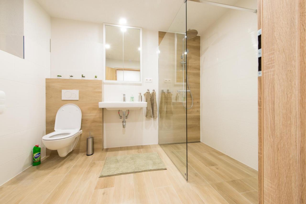 Apartman RÁZUSA centrum Banská Bystrica Esterno foto